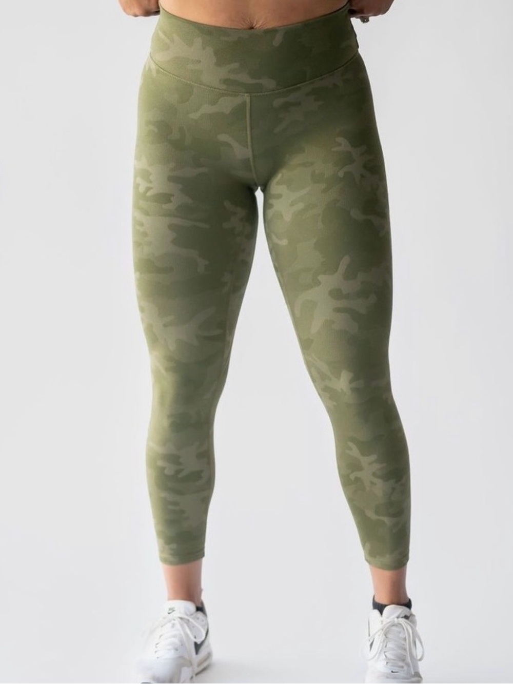 P’TULA Stealth Green Camo High-Waist Workout 23” Leggings